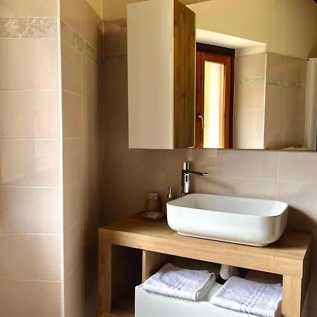 Alloggio per agriturismo La Vecchia Chioderia Grandola ed Uniti