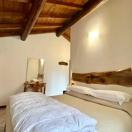 Farm stay Agriturismo La Vecchia Chioderia *